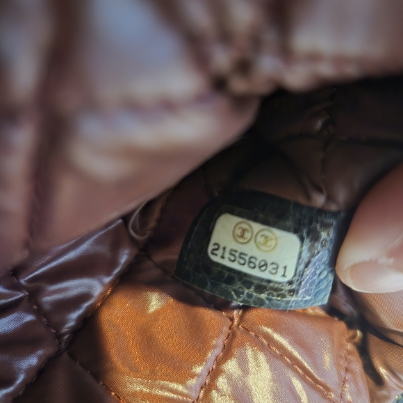 Chanel caviar Fold Clutch - Picture 7 of 8